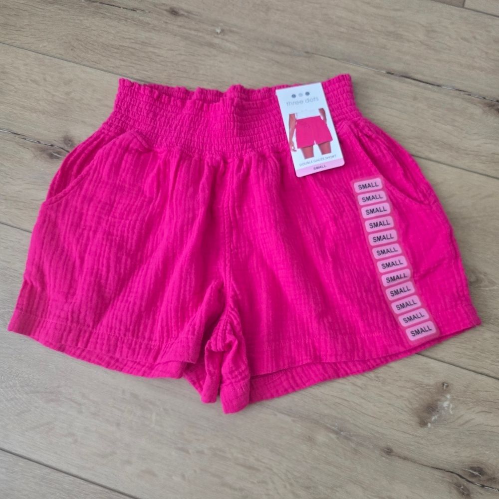 $114 MSRP Three Dots Double Gauze Short Shorts